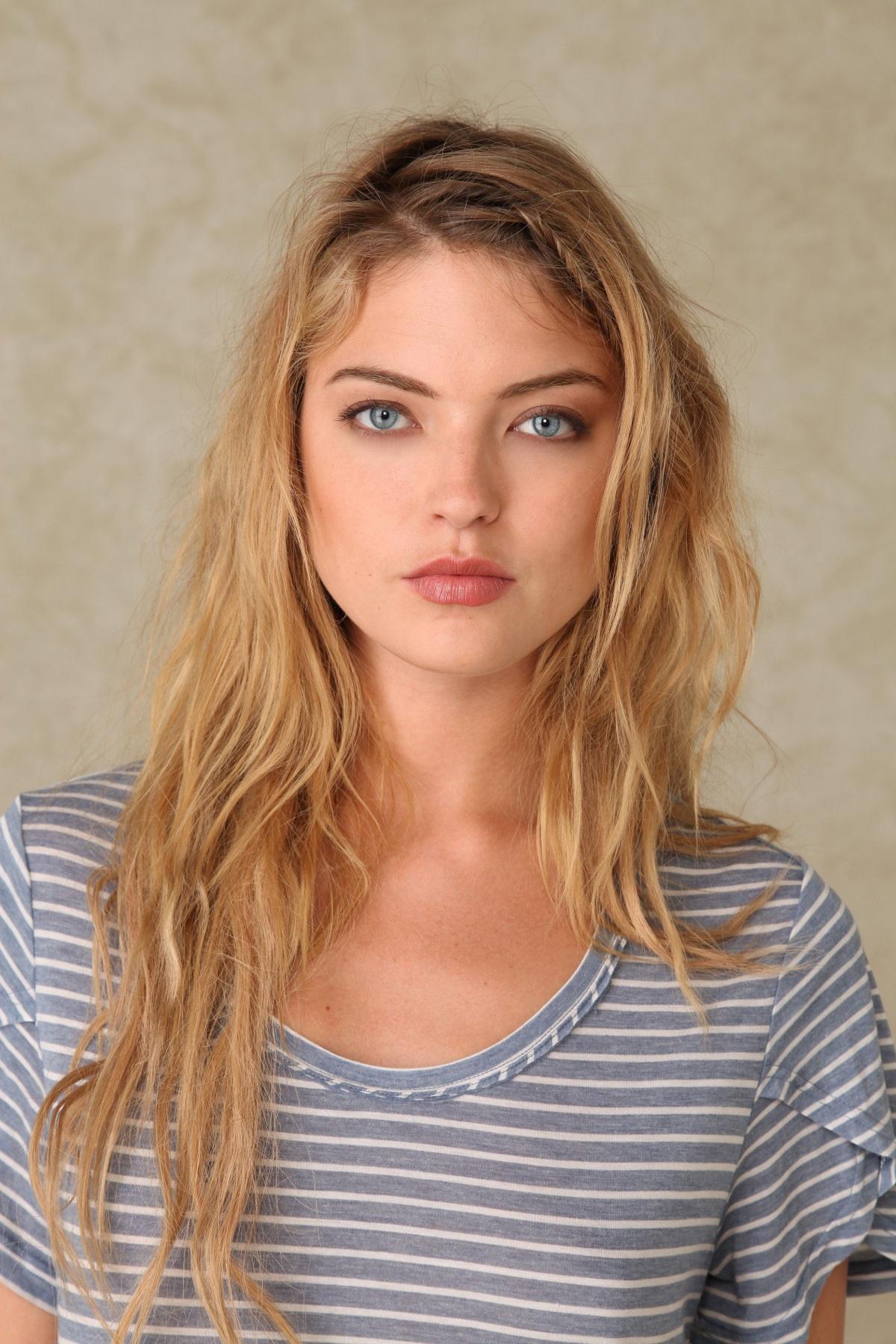 Martha Hunt is a model that appeared in Taylor Swift Bad Blood